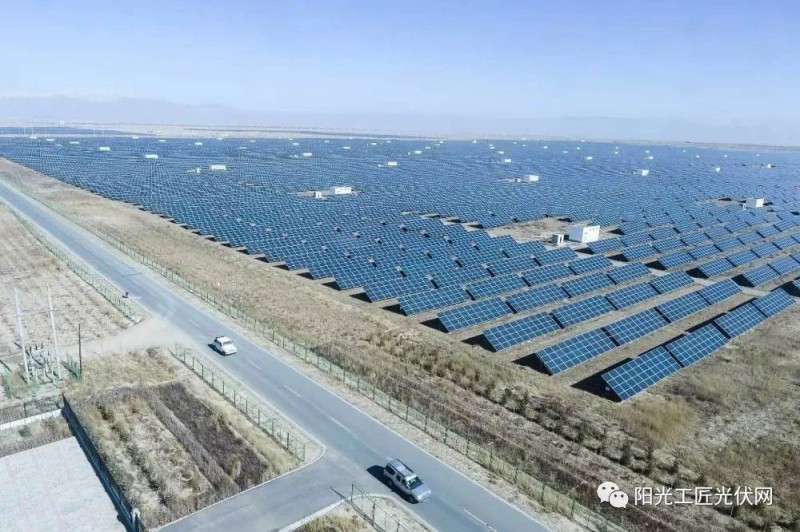 面積接近一個新加坡！青海塔拉灘光伏電站照亮“陽光之路”