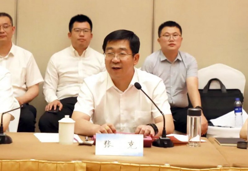 協(xié)鑫、徐工聯(lián)手！布局新能源