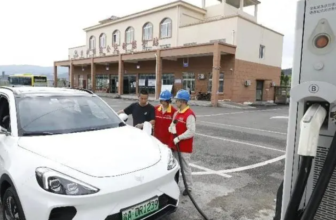 新能源汽車加快進入農(nóng)村市場，普及還需邁過三道坎