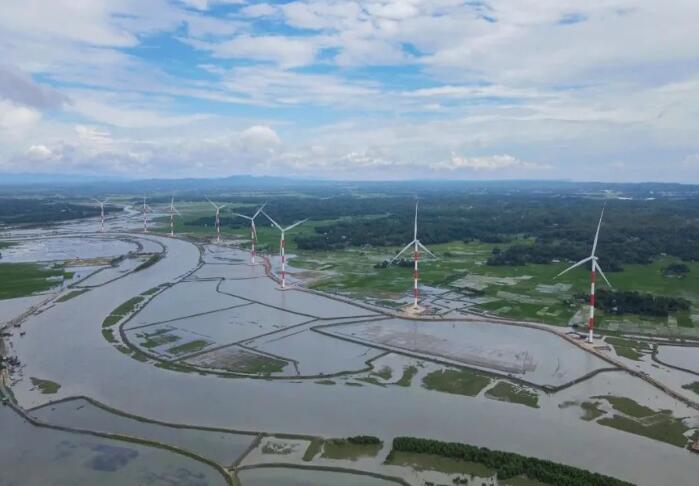 國家電投投資承建的孟加拉國首個(gè)集中式風(fēng)電項(xiàng)目并網(wǎng)發(fā)電