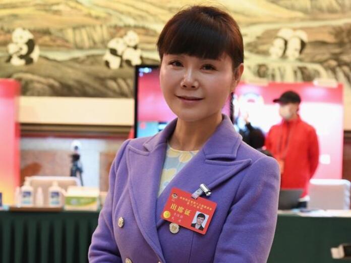 四川省政協(xié)委員李佳蔚：四川要優(yōu)化碳產(chǎn)品、參與碳交易，不斷完善碳設(shè)施