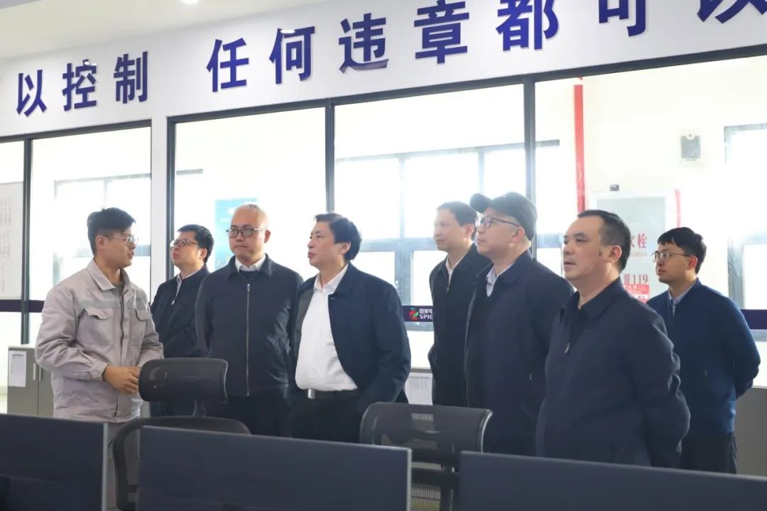 中國(guó)工程院院士謝和平調(diào)研前詹風(fēng)電、前詹港電