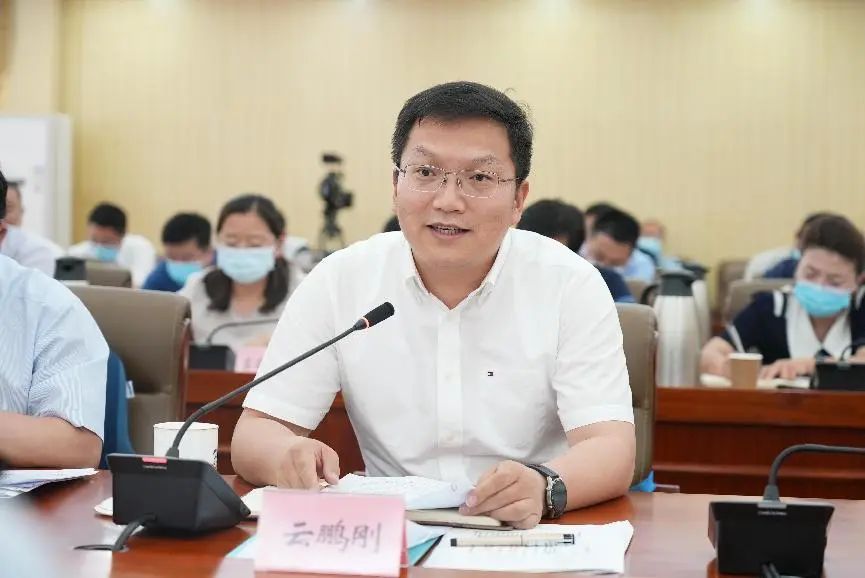 云鵬剛調任內(nèi)蒙古能源集團總經(jīng)理